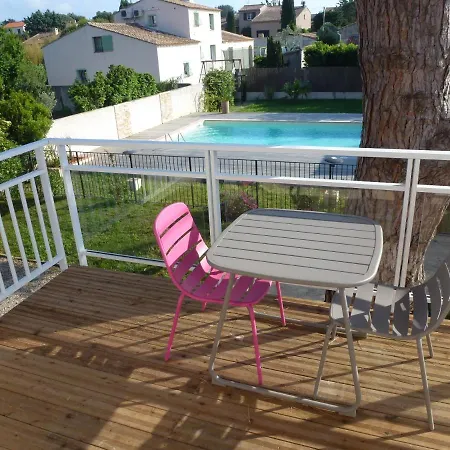 Διαμέρισμα De Charme, Piscine Et A Pieds